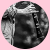 Skilled clarinet player for a diverse sound!